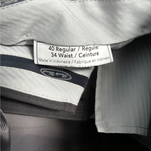 Pronto Uomo Suit Jacket and Pants 40R 34W - Picture 3 of 3